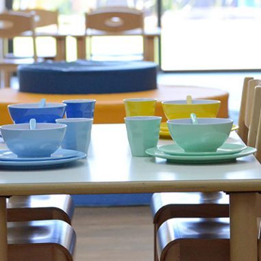 bowls-and-cups-on-the-table-childcare-hoppers-crossing